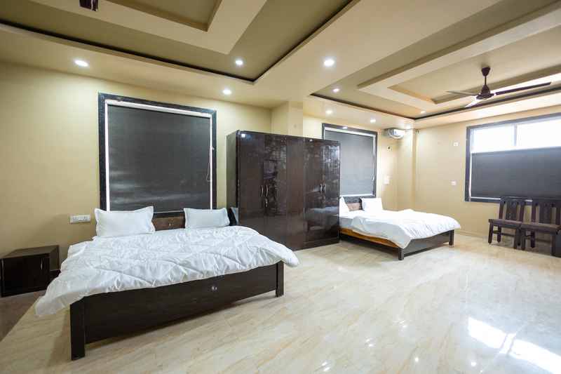 Suite Room